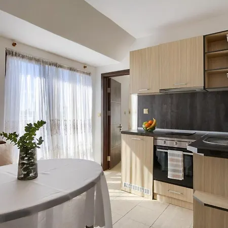 1-bedroom